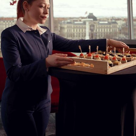 Sofitel Lyon Bellecour Hotel Екстериор снимка