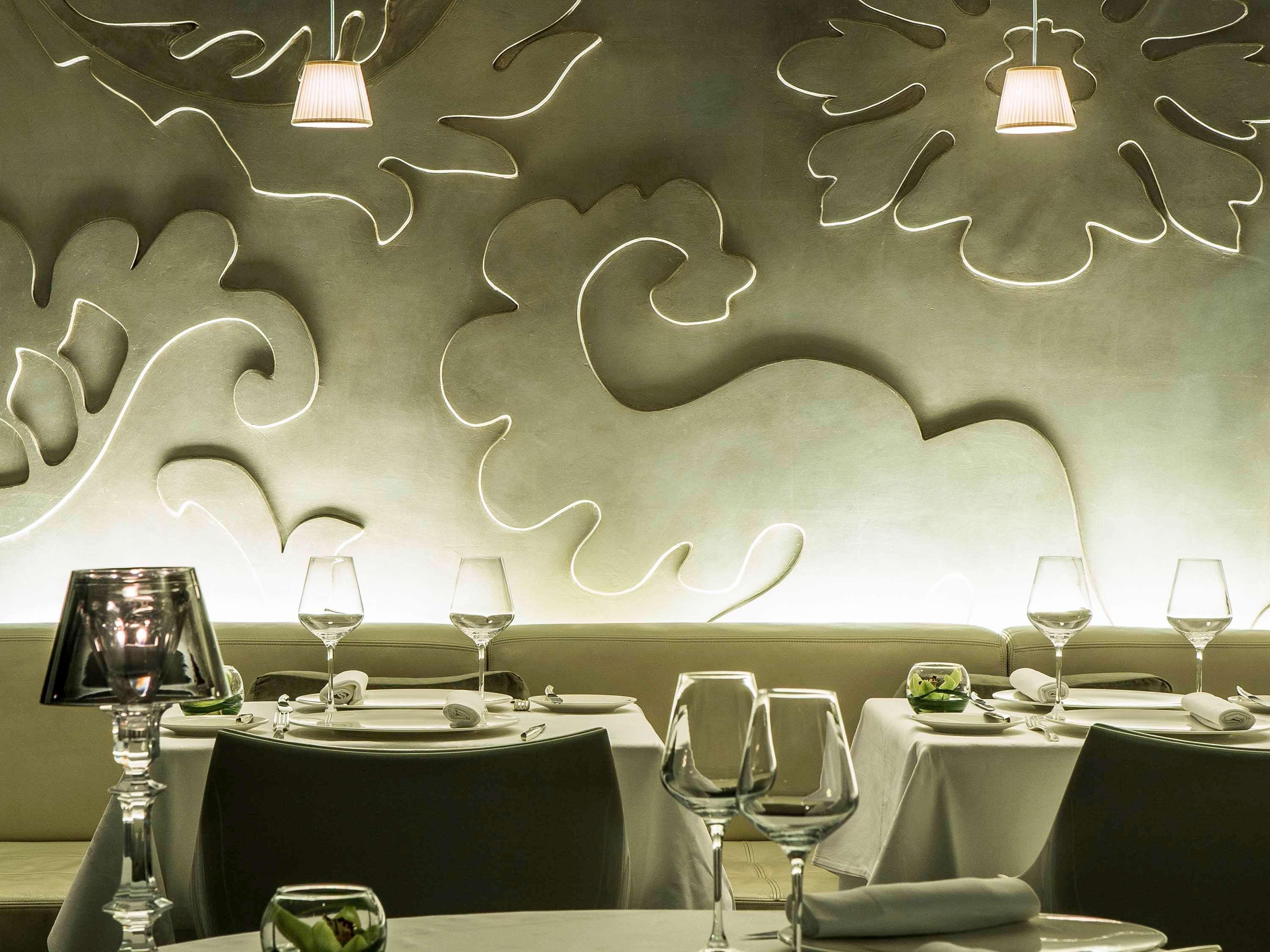 Sofitel Lyon Bellecour Hotel Екстериор снимка Interior of the restaurant