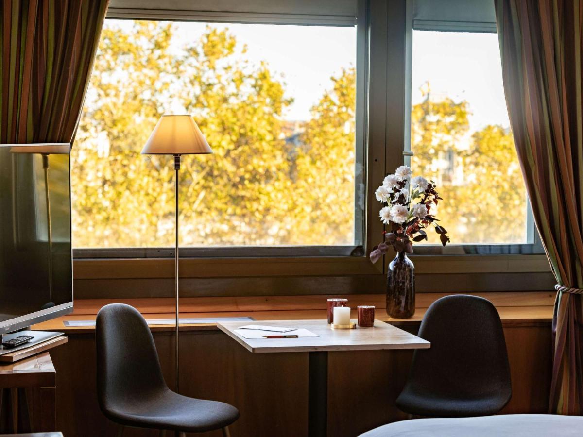 Sofitel Lyon Bellecour Hotel Екстериор снимка A room at the hotel