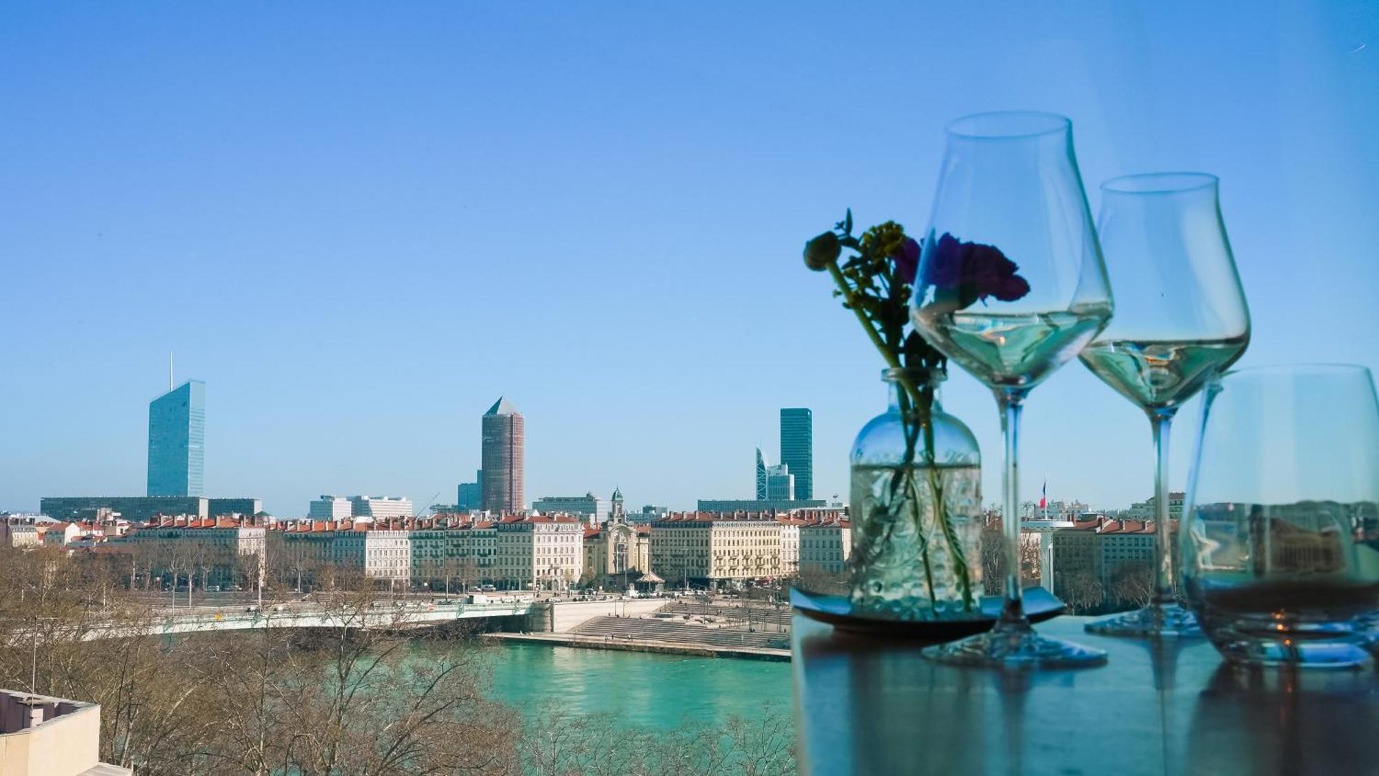 Sofitel Lyon Bellecour Hotel Екстериор снимка View of Vienna